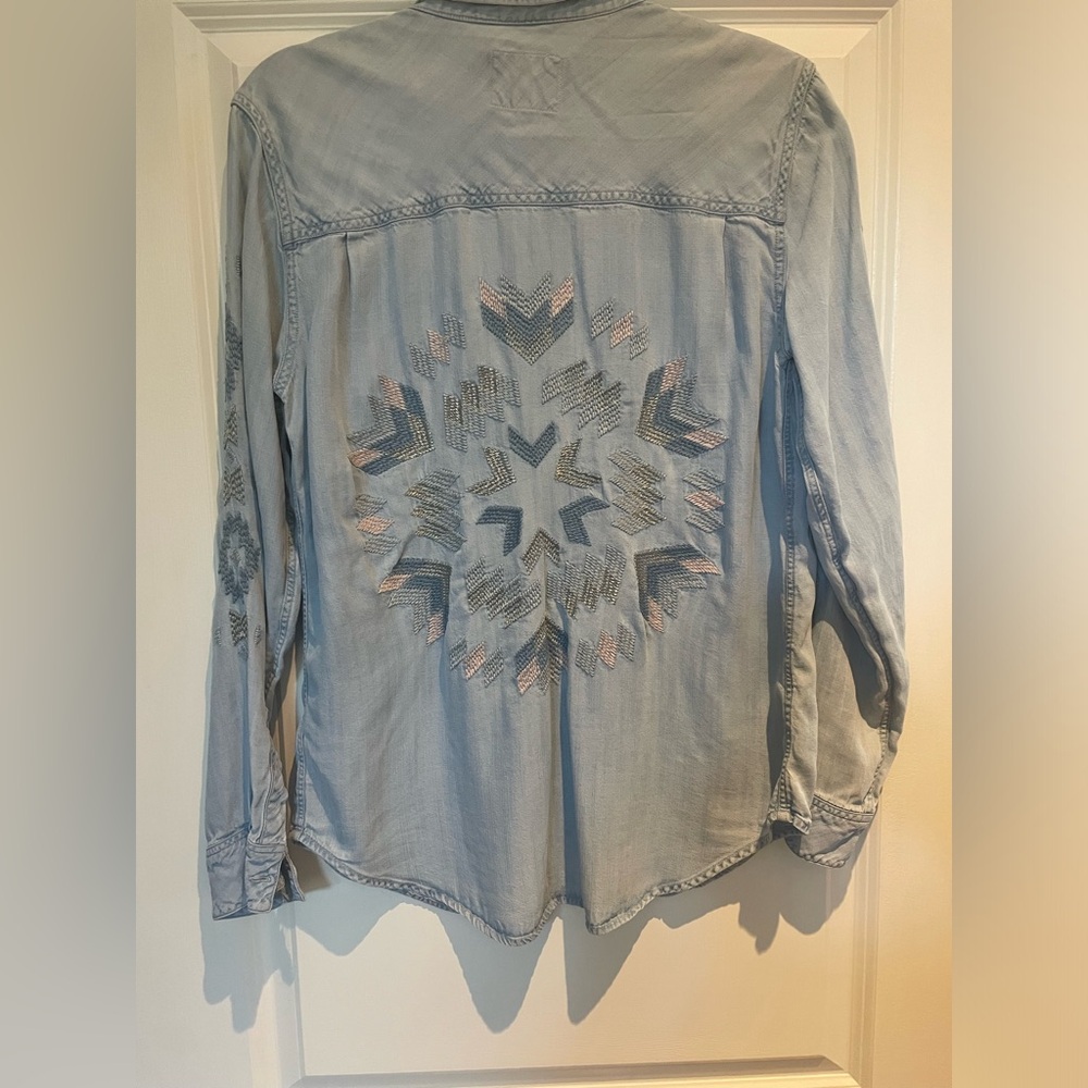 Rails Ingrid light vintage embroidery button up shirt, size medium